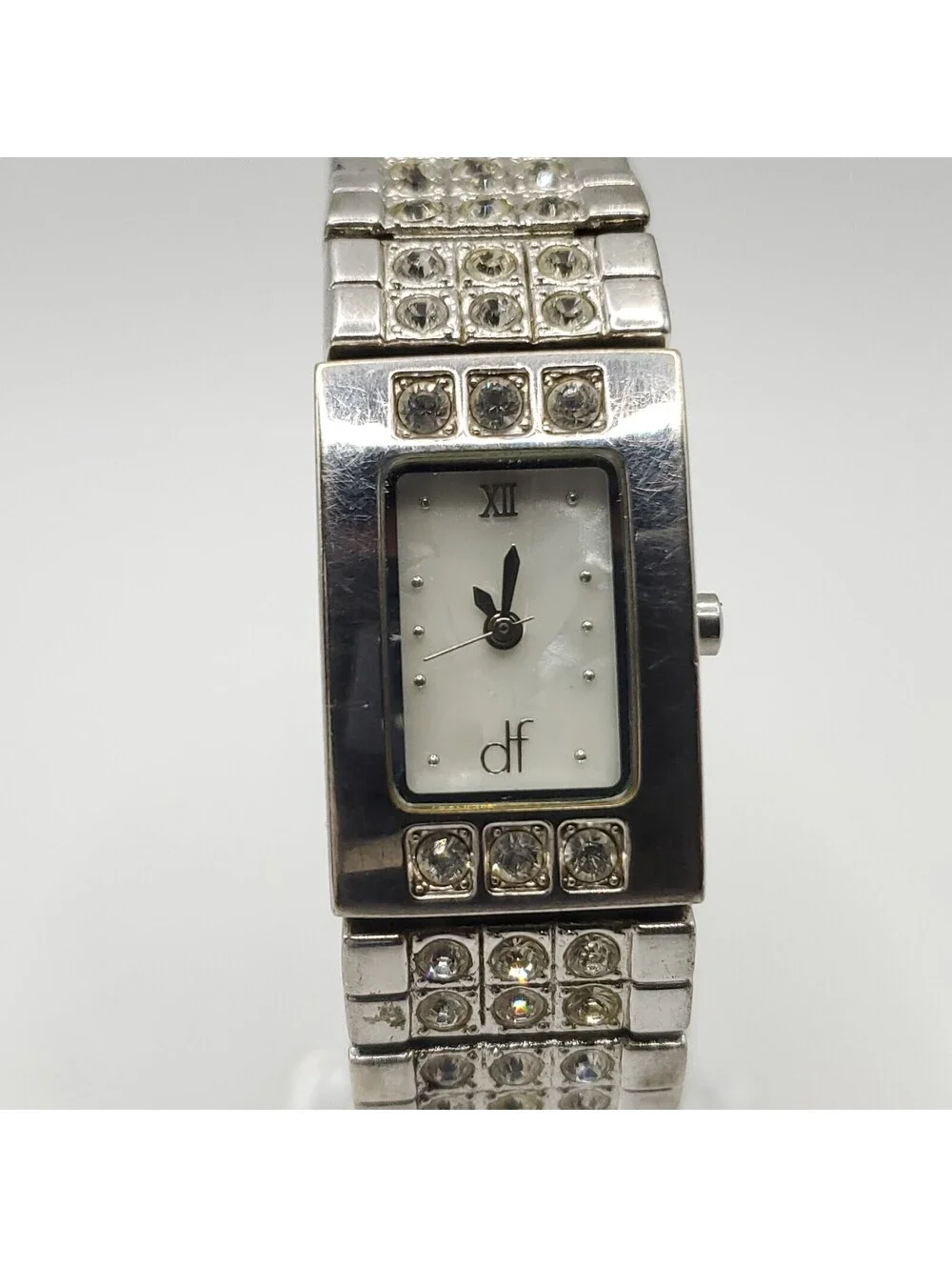 Daisy Fuentes Rhinestone Quartz 18mm Womens Rectangle Watch New Battery 6.5